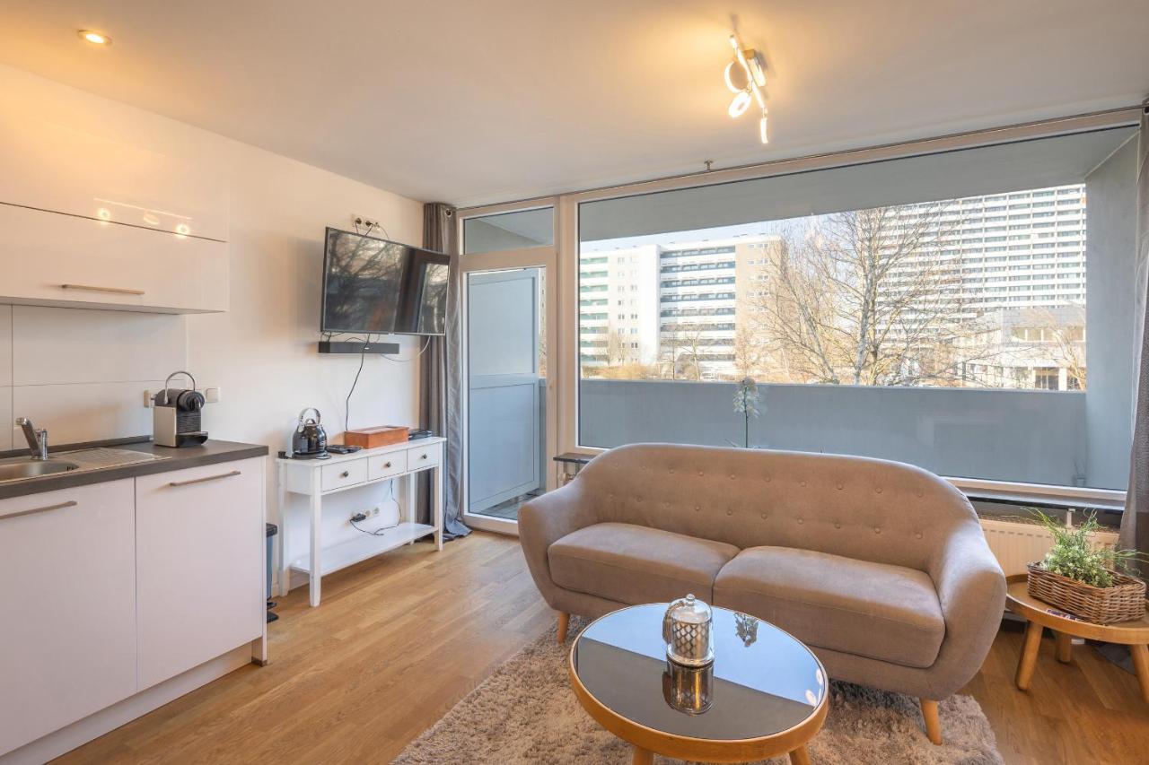 Sweethome - Business Mit Kuche Und Balkon Apartment München