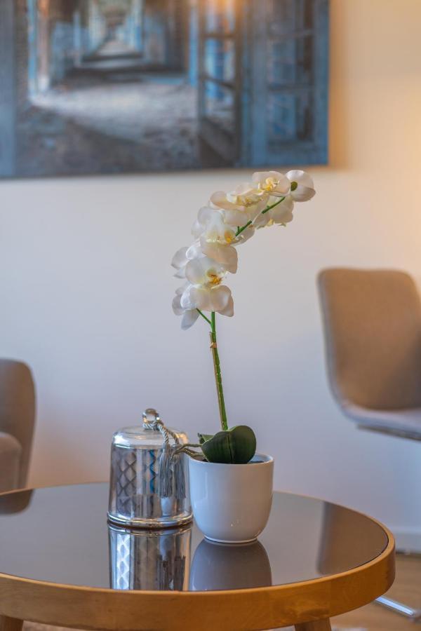 Apartment Sweethome - Business Mit Kuche Und Balkon